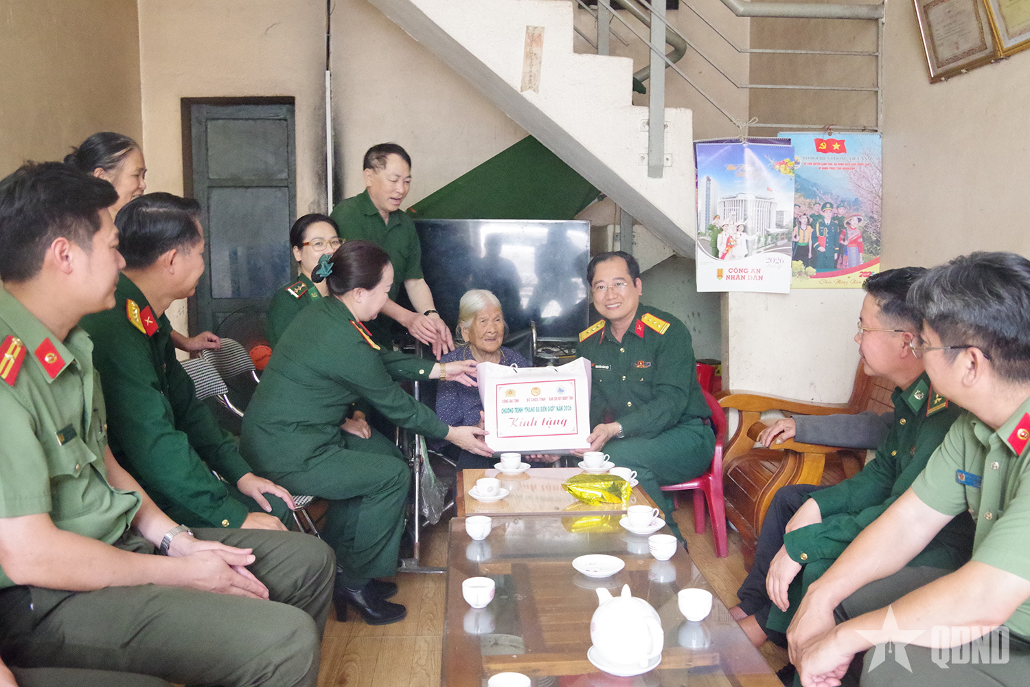 LLVT tỉnh Quảng Ninh: Ấm áp chương trình “Tháng Ba biên giới”

